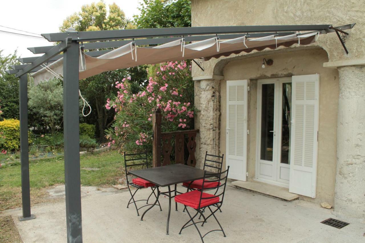 Villa Mas Michel et Josiane Monteux Exterior foto